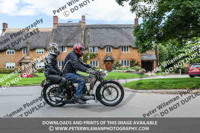 Vintage motorcycle club;eventdigitalimages;no limits trackdays;peter wileman photography;vintage motocycles;vmcc banbury run photographs